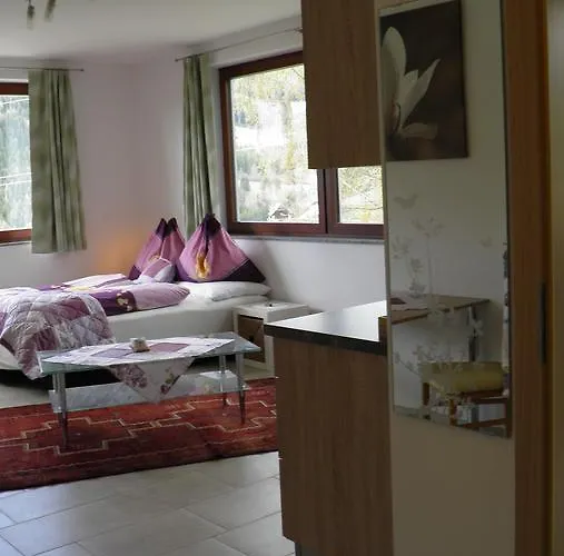 宾馆 Landgasthof Poellauerhof 3*