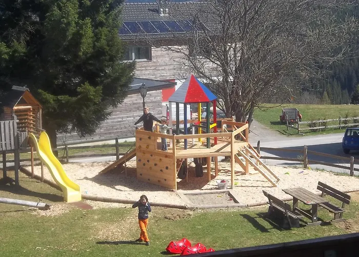 宾馆 Landgasthof Poellauerhof Neumarkt in Steiermark