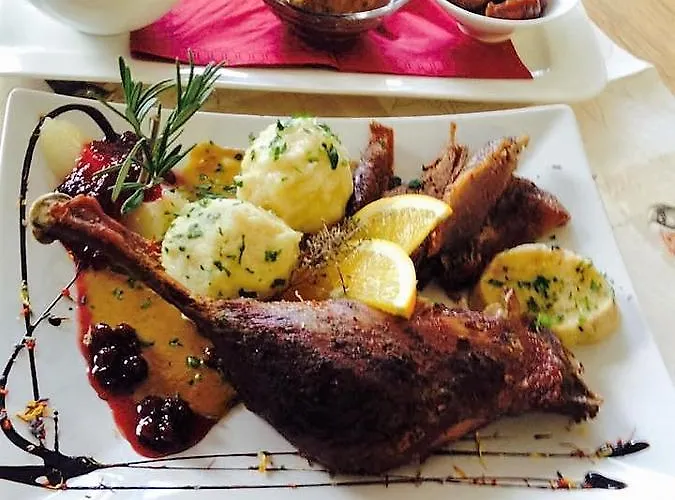 宾馆 Landgasthof Poellauerhof 3*